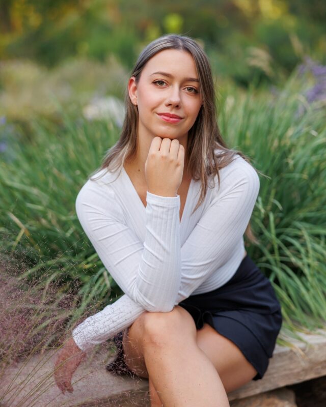 Strong roots, soft spirit.
.
.
.
.
.
#NaturePortraitPhotography #OutdoorPhotoSession #NatureInspiredShoot #naturalstyleportrait #denverphotographer